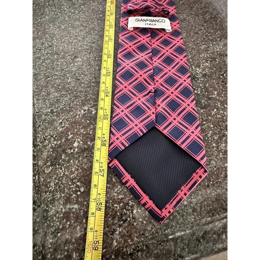 Gianfranco Italy Pink , Blue ‎ Geometric Print Men's Tie 3 1/4
